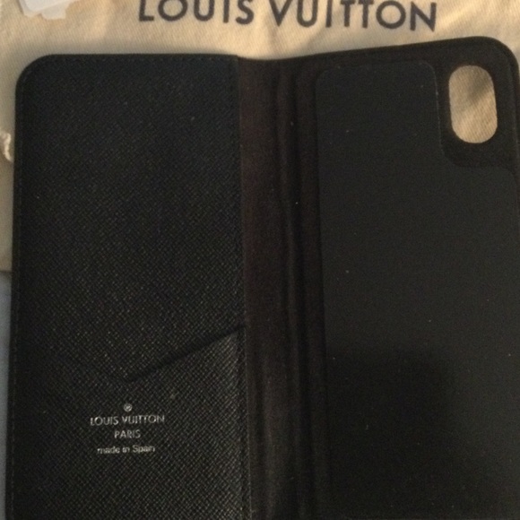 ✂️✂️Final Reduction ✂️❗️Louis Vuitton X/XS iPhone case. code BC4177 $450 - Picture 8 of 10
